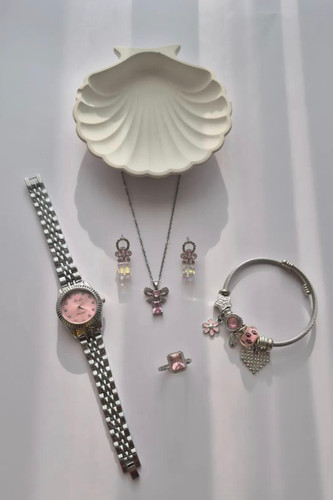 ساعت با آبکاری قوی